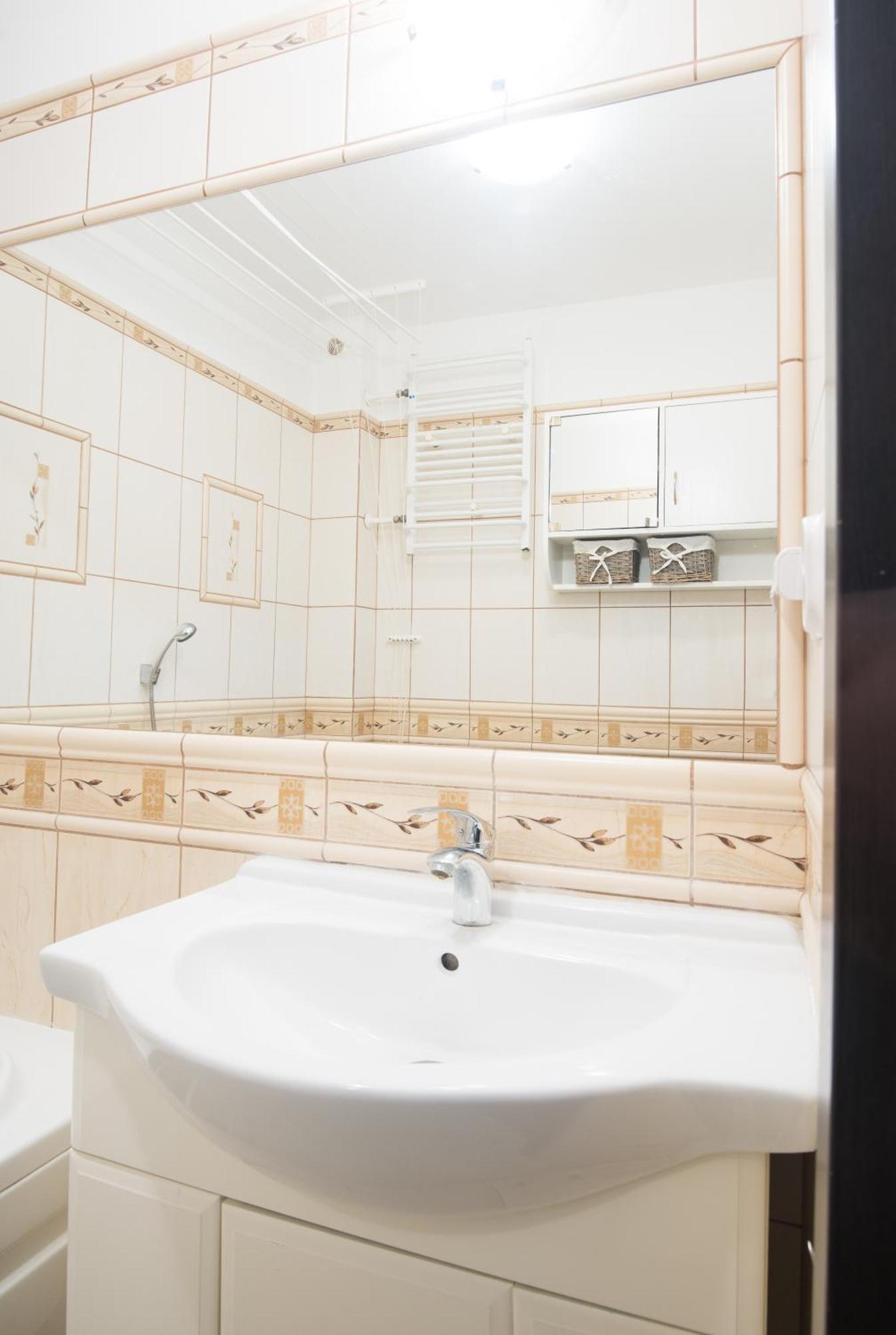 Apartament Kolobrzeg Mysliwska Bagian luar foto
